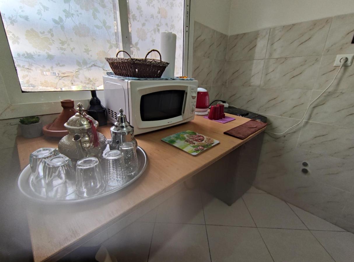 Beautiful Ground-Floor Apartment With Portable Air Conditioning, Parking, And Free Wi-Fi Casablanca Eksteriør bilde