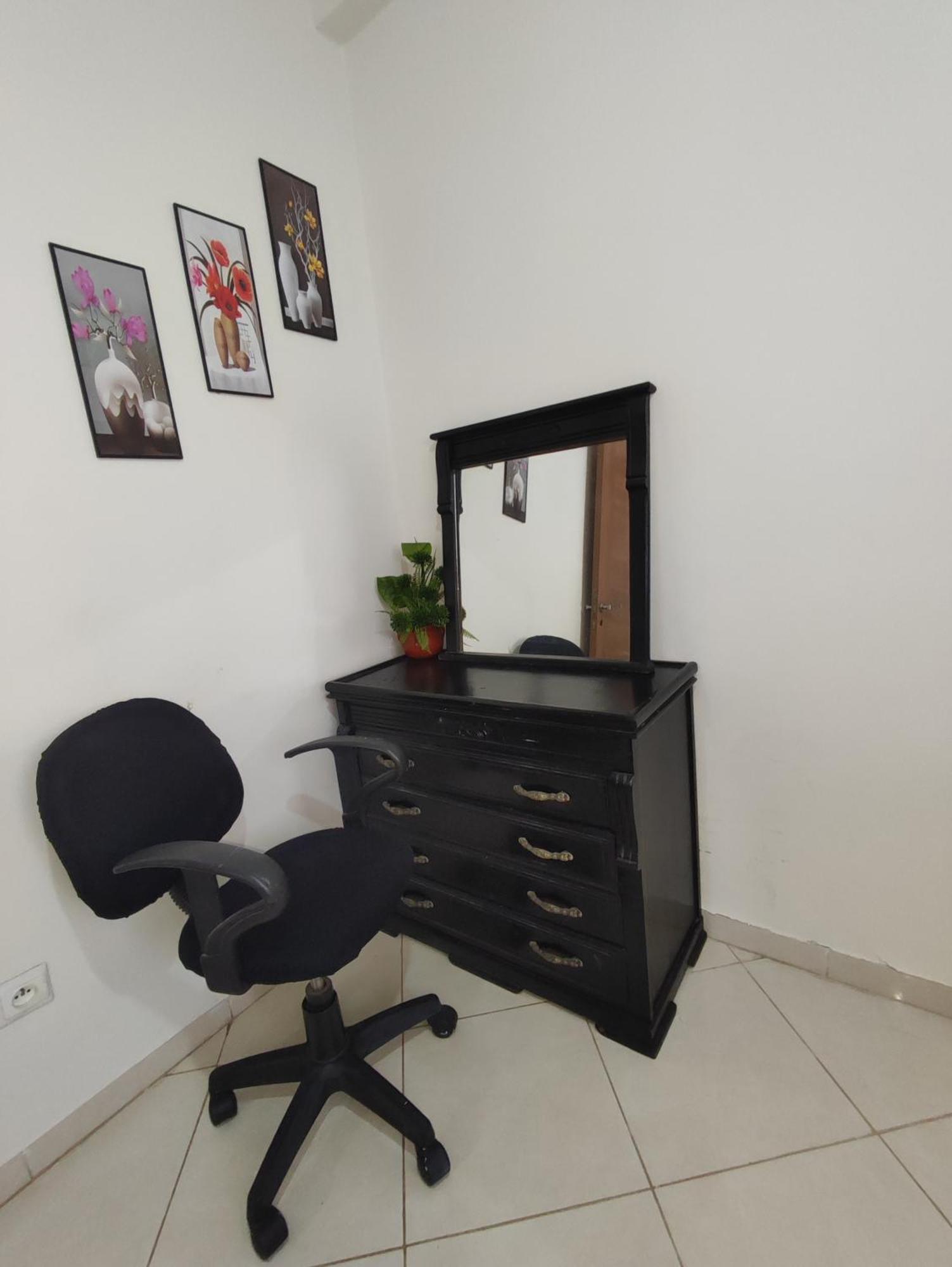 Beautiful Ground-Floor Apartment With Portable Air Conditioning, Parking, And Free Wi-Fi Casablanca Eksteriør bilde