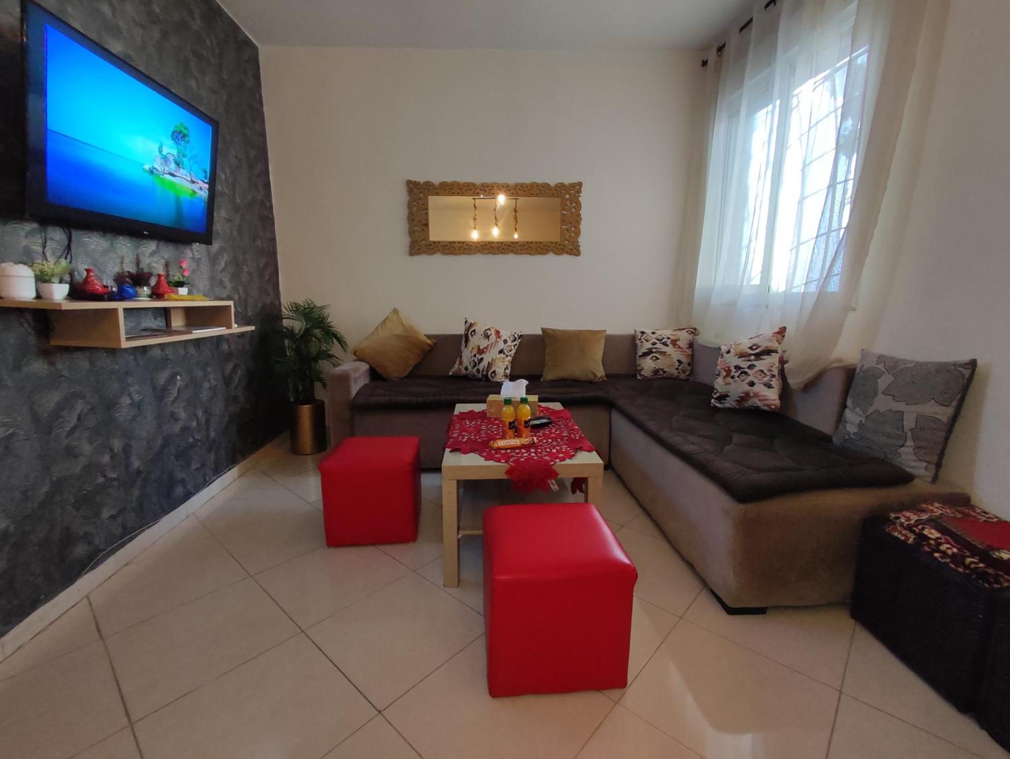 Beautiful Ground-Floor Apartment With Portable Air Conditioning, Parking, And Free Wi-Fi Casablanca Eksteriør bilde